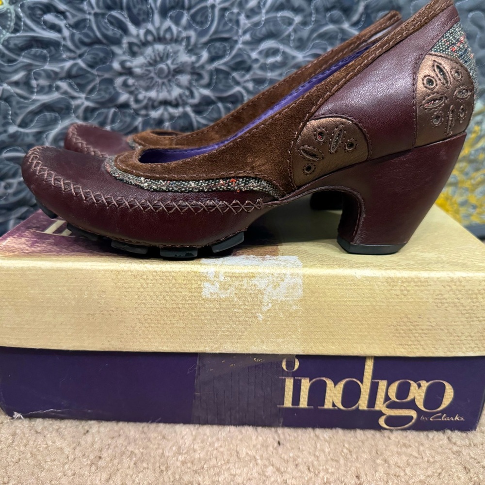 Genuine leather shoes